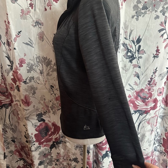 Reebok Performance Pullover 1/4 Zip Size L - Picture 4 of 7